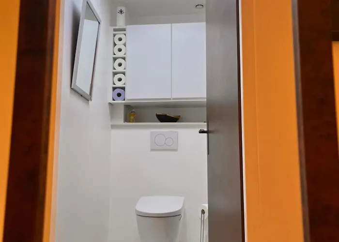Δωμάτια σε οικογενειακή κατοικία Cozy Spacieuse, Intra-muros, Clim, Parking Aigues-Mortes